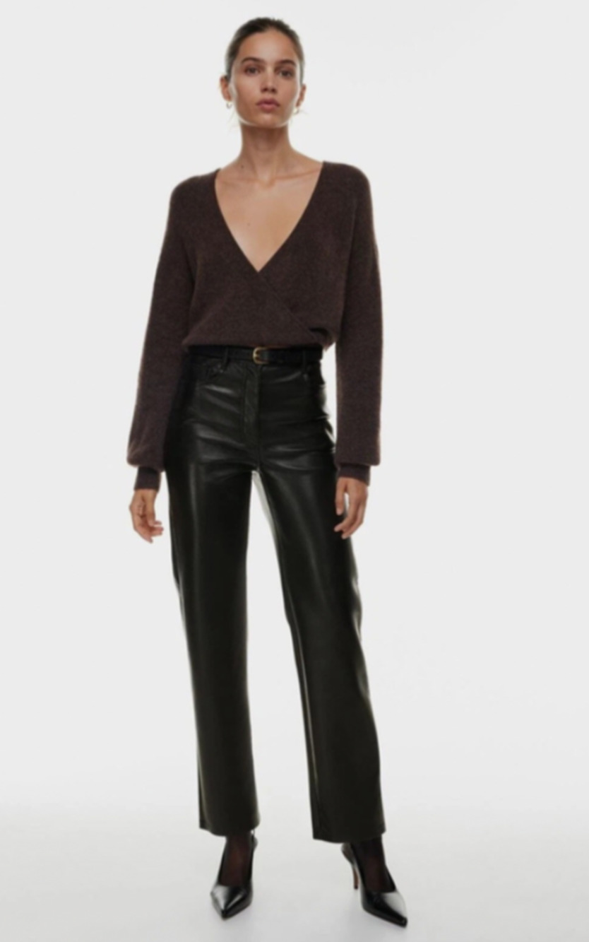 Aritzia Wilfred Size 8 The Melina Black Faux Leather Pants, Contemporary D18